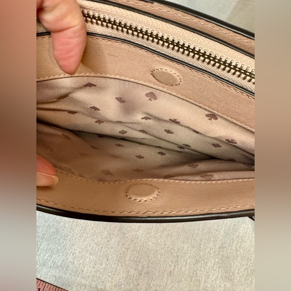 Kate Spade ♠️ Purse - Picture 12 of 14
